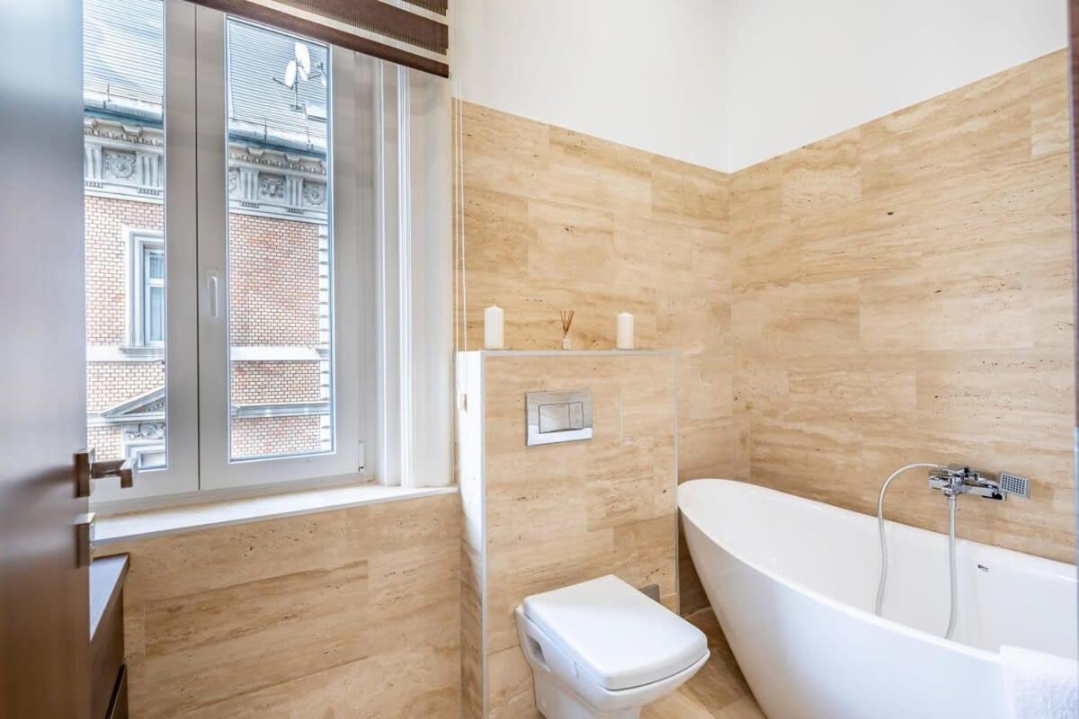 Apartmán Splendid Perfectly Located Flat With Sauna Budapešť Exteriér fotografie