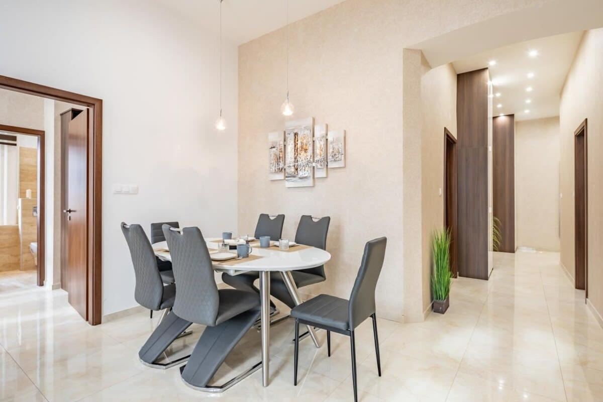 Apartmán Splendid Perfectly Located Flat With Sauna Budapešť Exteriér fotografie