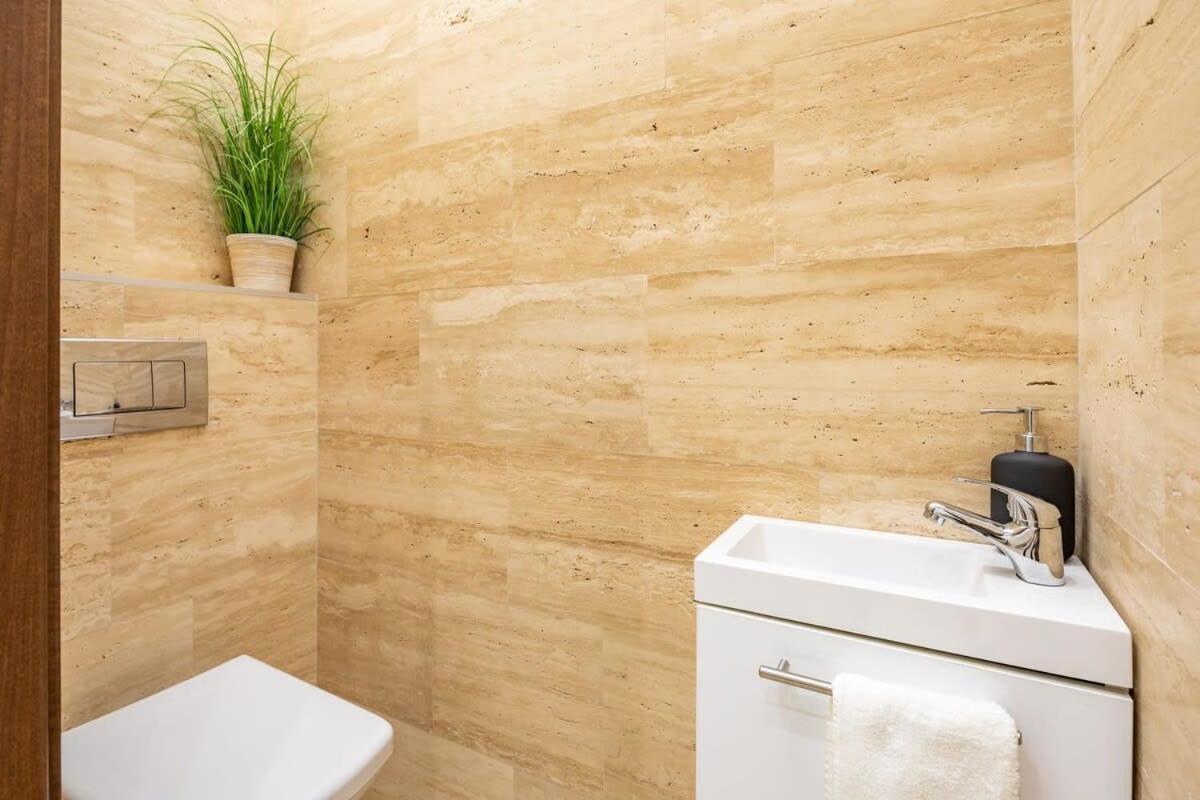 Apartmán Splendid Perfectly Located Flat With Sauna Budapešť Exteriér fotografie